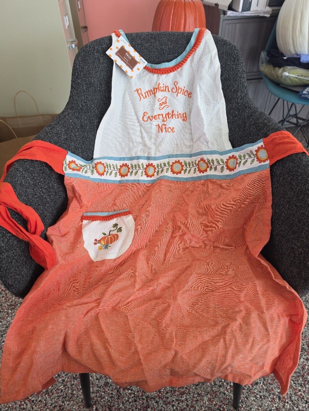 NWT Fall Adult Apron "Pumpkin Spice And Everything Nice" Hobby Lobby 100% Cotton